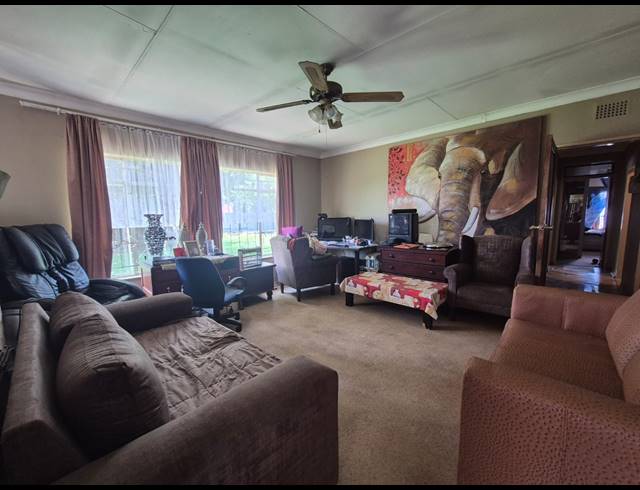 3 BEDROOM HOUSE FOR SALE IN SONLAND PARK
